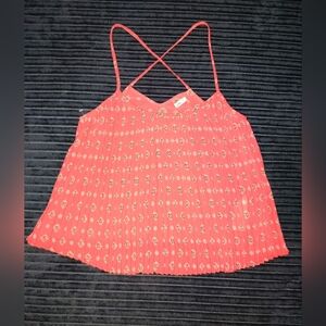 Women's Red Paisley Patterned Top